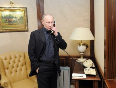 Την ενίσχυση των κοινών προσπαθειών για την καταπολέμηση της τρομοκρατίας εξέφρασε ο Βλ. Πούτιν στην Τ. Μέι